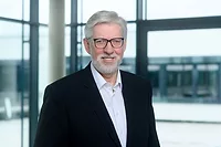 Management Change at Dr. Hönle AG.jpg Management Change at Dr. Hönle AG.jpg