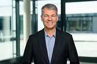 Hönle Appoints New CEO.jpg Hönle Appoints New CEO.jpg
