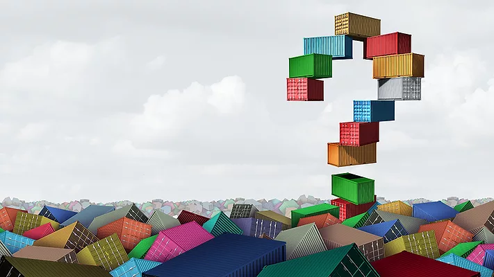 Web-GI-1348973815-1170x658.jpg Supply chain question and cargo piles up and piling shipping containers question concept