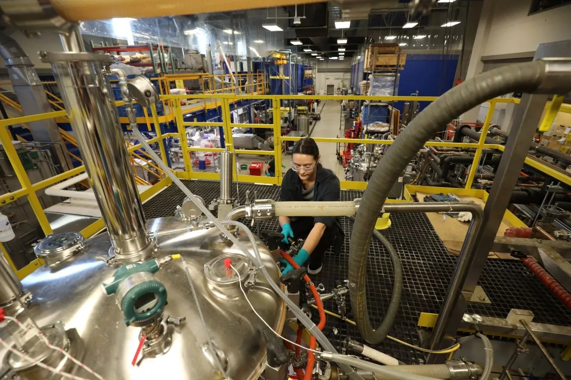 Scaled-up manufacturing of iMicrobes bio-based acrylic acid at IBRL.