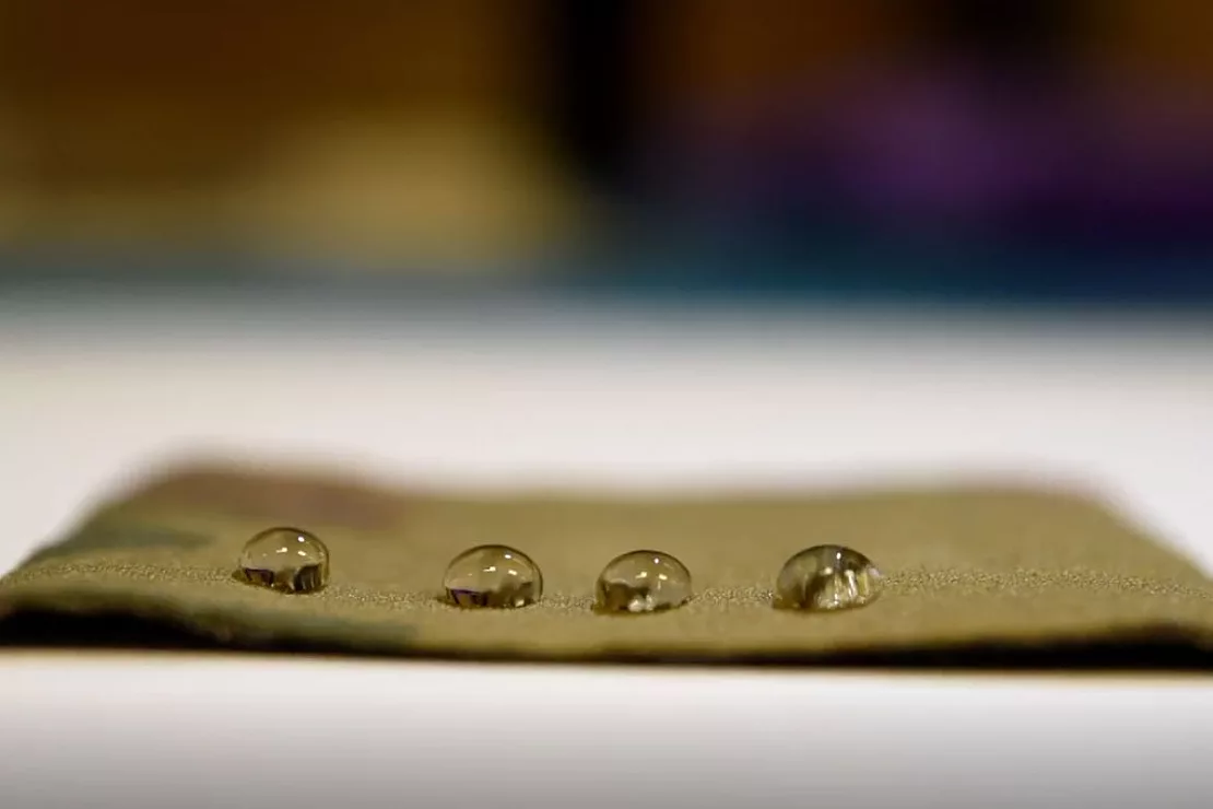 University of Toronto Non-Stick Coating