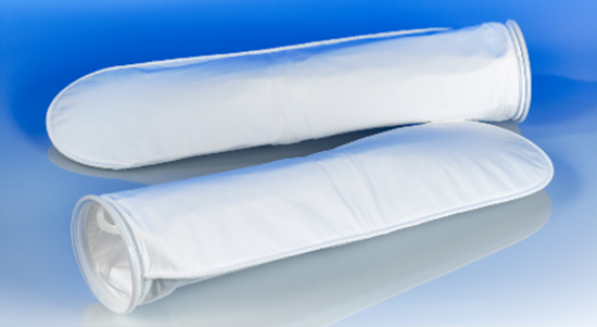 Eaton’s LOFCLEAR™ 100 automotive filter bags 