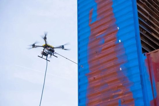 Spray painting drone