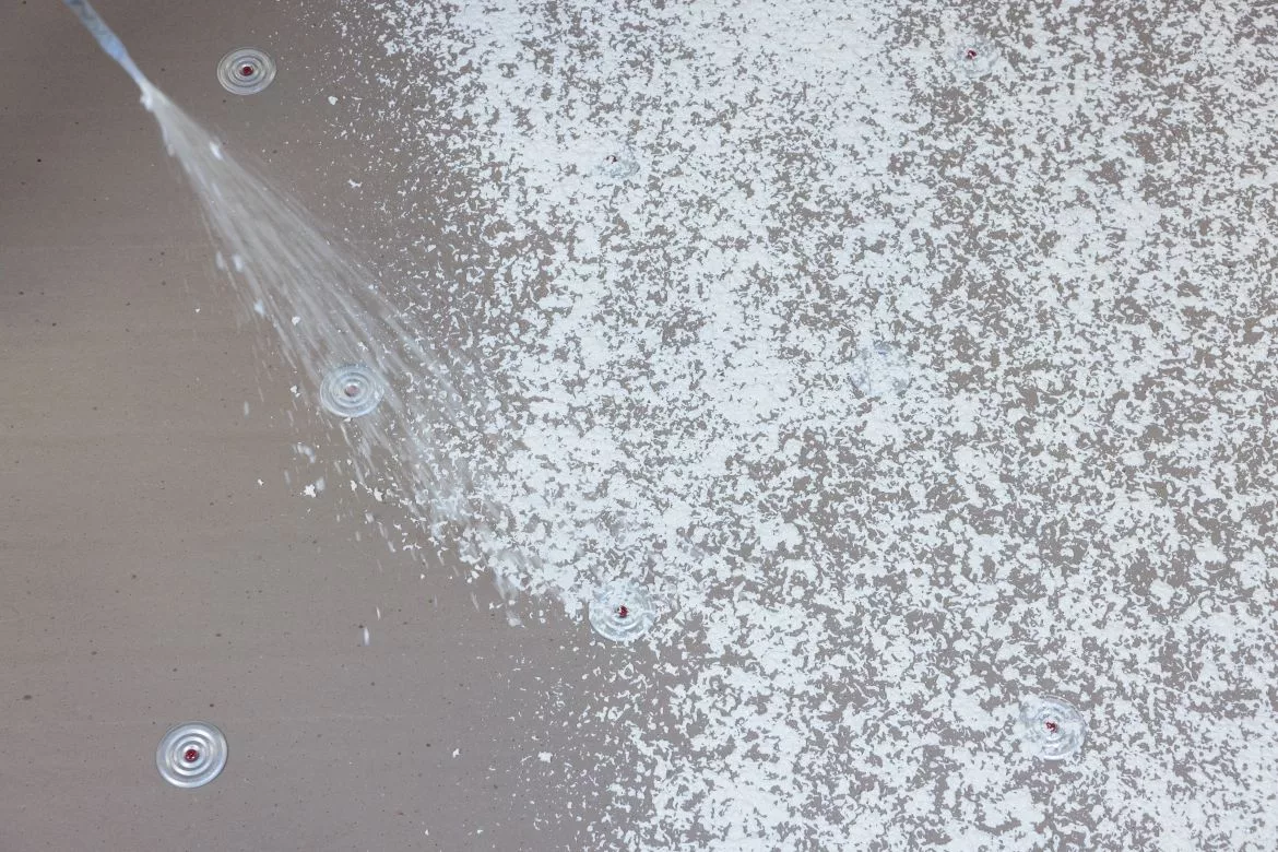 Adhesive Spray