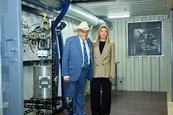 Congressman John Carter (TX-31) and Kjirstin Breure, President and Chief Executive Officer of HydroGraph