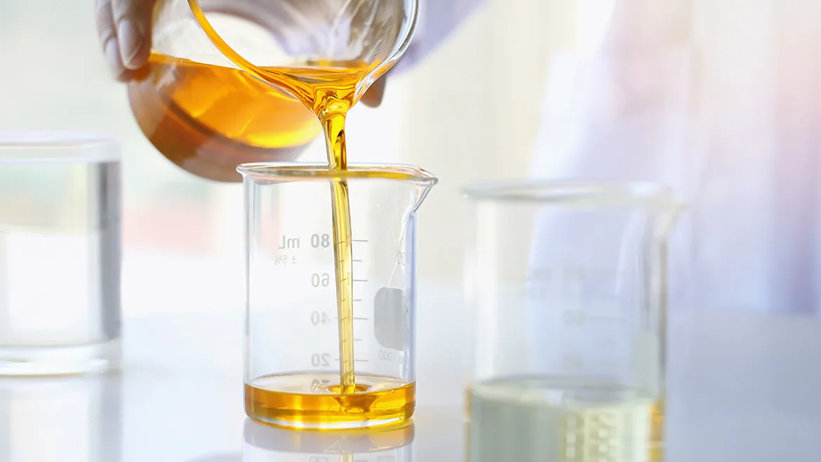 GI-677711042-FocusOn-1170x658.jpg Formulating resins in a laboratory