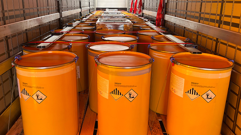 barrels with hazard class 9