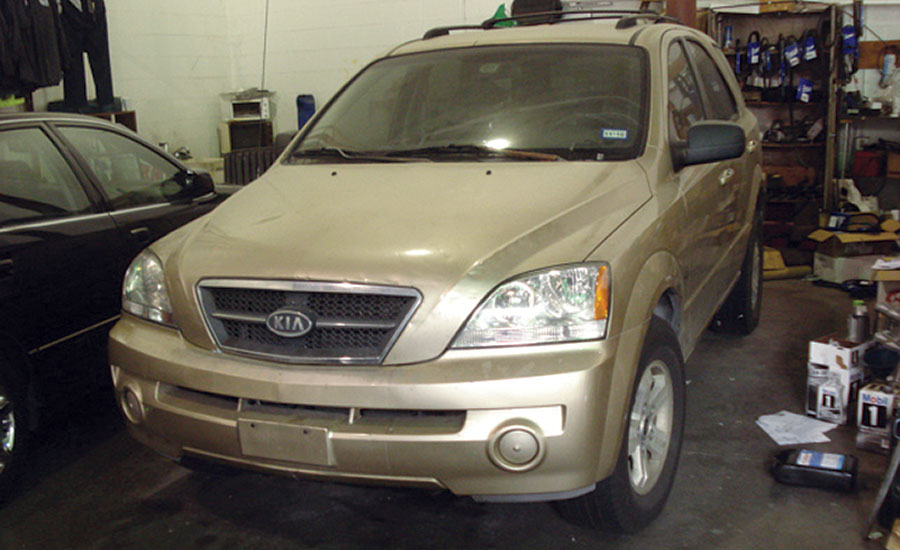 Picture of 1K PUD PC clear coating coated on the auto headlight cover by using BOV aerosol coating spray.
