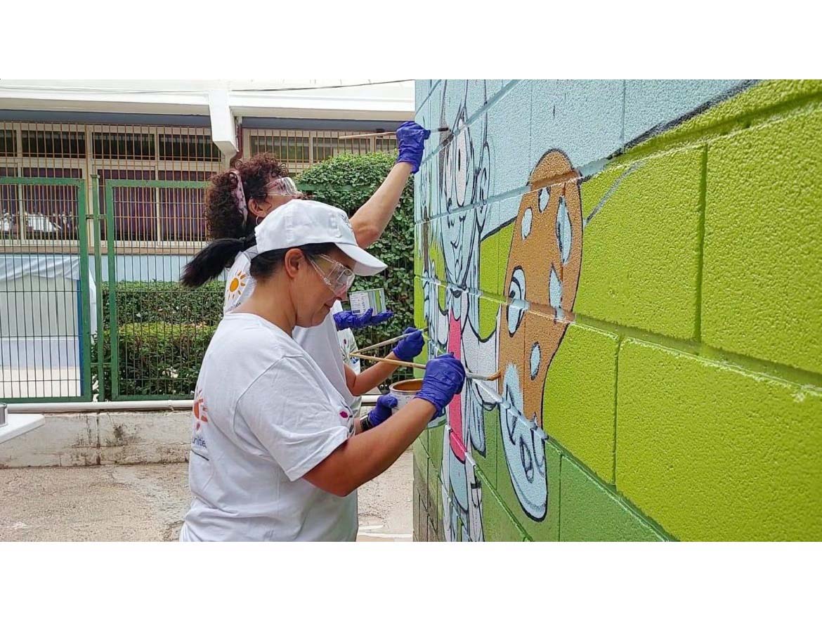 ppg completes colorful communities project at colegio villar palasí in valencia spain