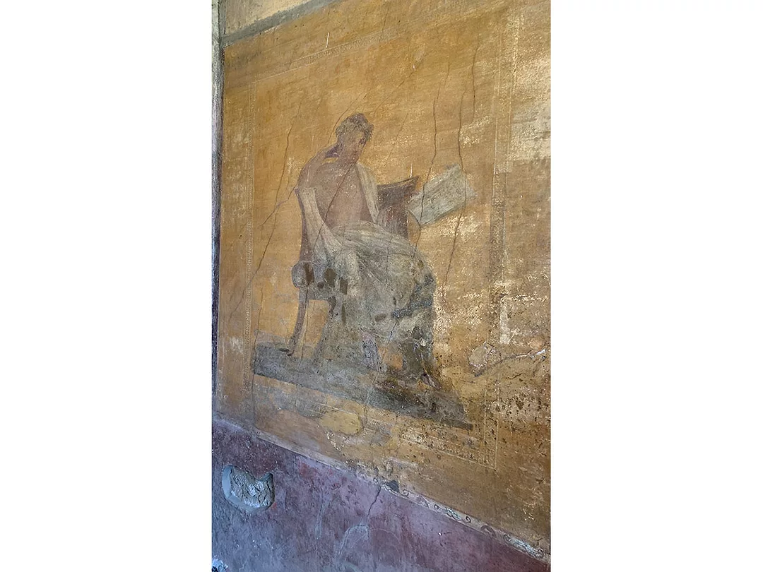 Vibrant coatings still visible from a house in Pompeii