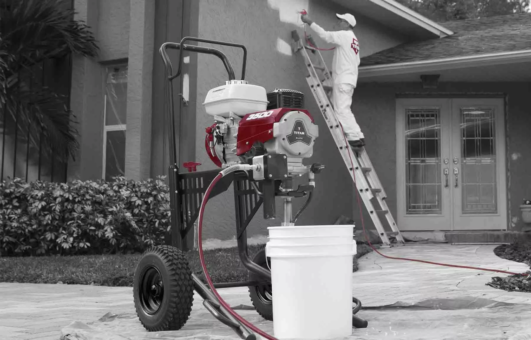 Elite 3500 gas-powered, sealed hydraulic paint sprayer