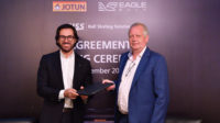 Photo of signing agreement in Singapore between Jotun and Eagle Bulk