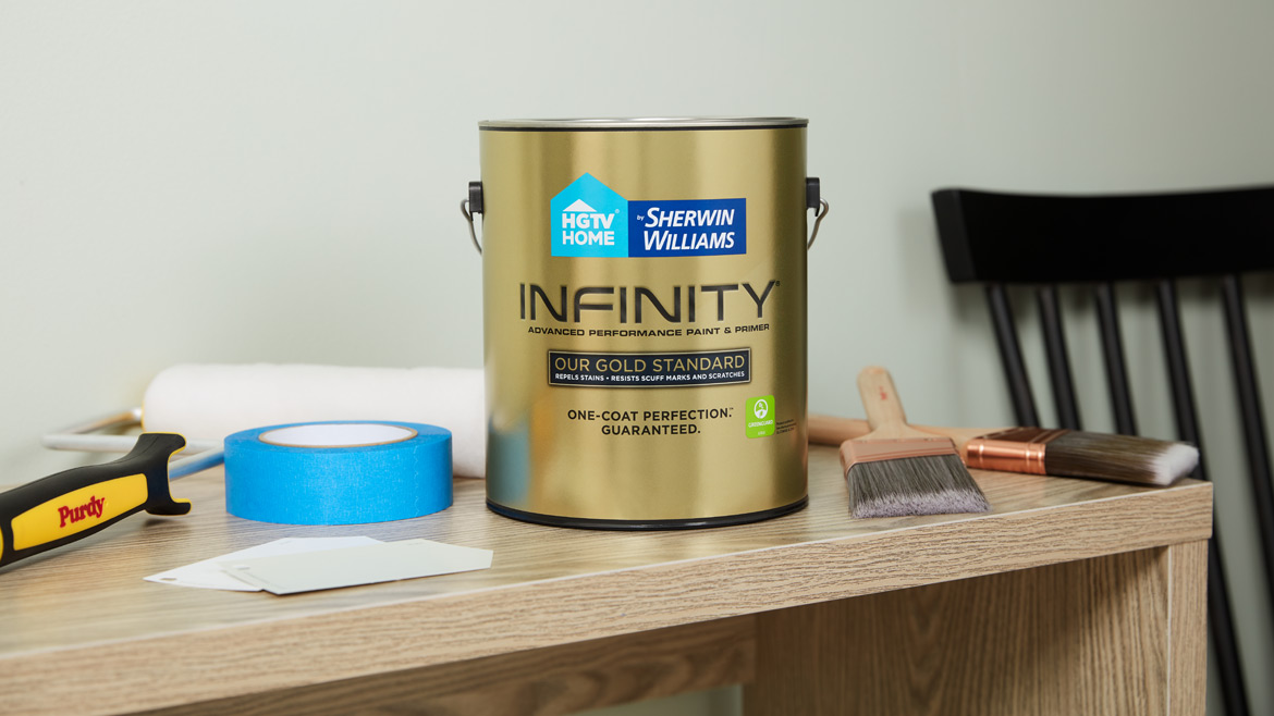Photo of a can of Sherwin-Willilams HGTV Infinity paint