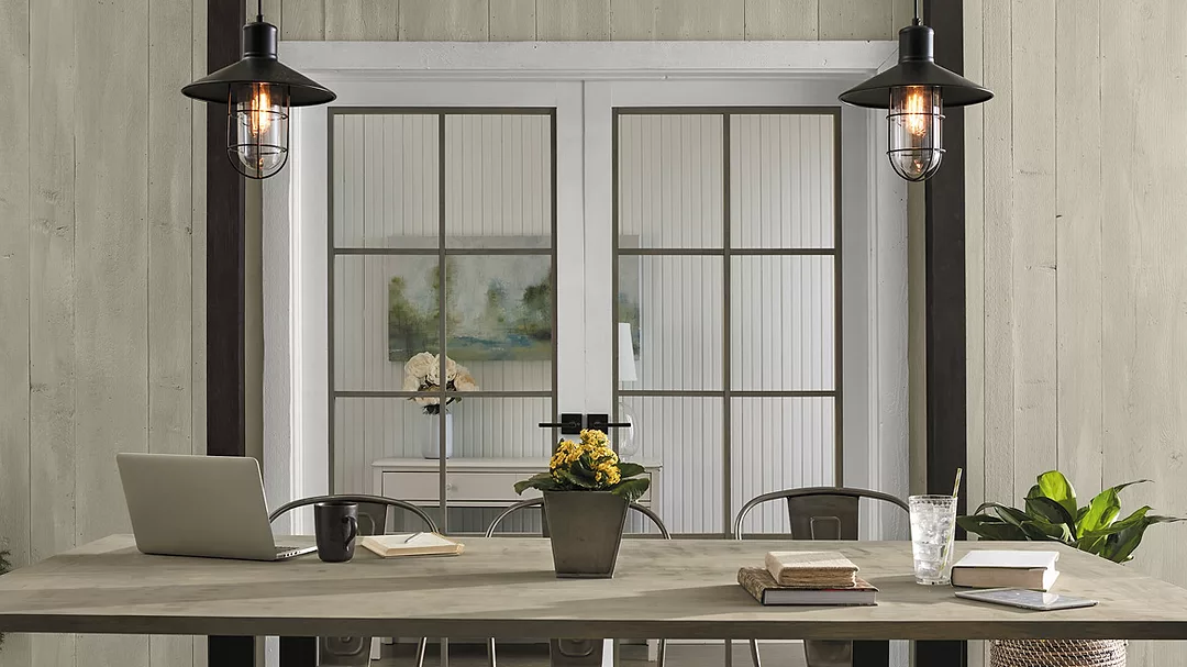 Image of an outdoor table and chairs